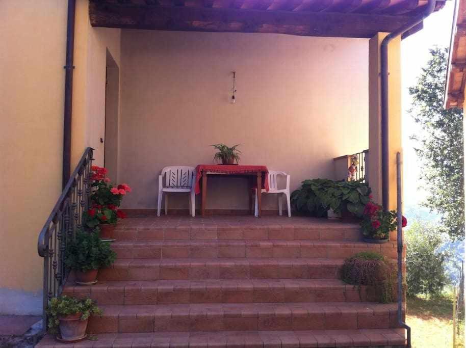 Ospitaci Appartamenti Di Campagna Le Rancole Valtopina 外观 照片
